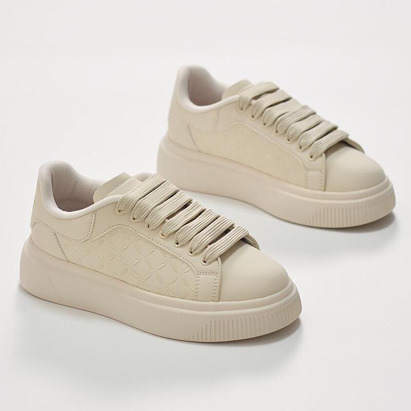 European Spring Low-Top Versatile Thick-Soled Heightening Sports Sneakers for Men and Women, Comfortable and Lightweight Casual Shoes for Couples