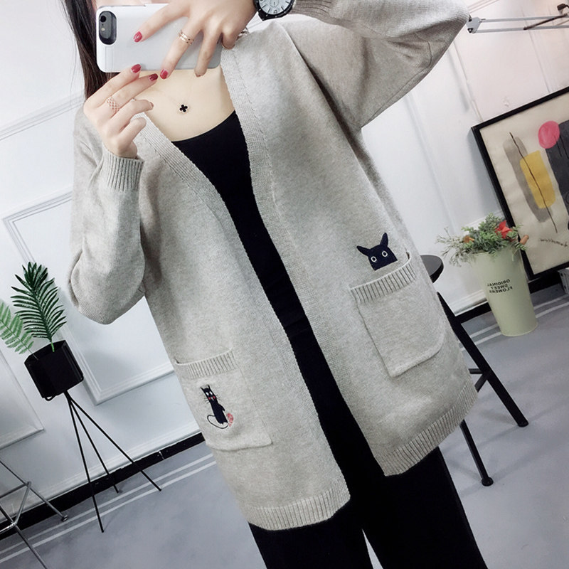 Pregnant Woman Cardiovert Spring Autumn Dress New Stitch Cardiovert Korean version large size Loose Sweater Jacket Fashion style 100 lap upsets