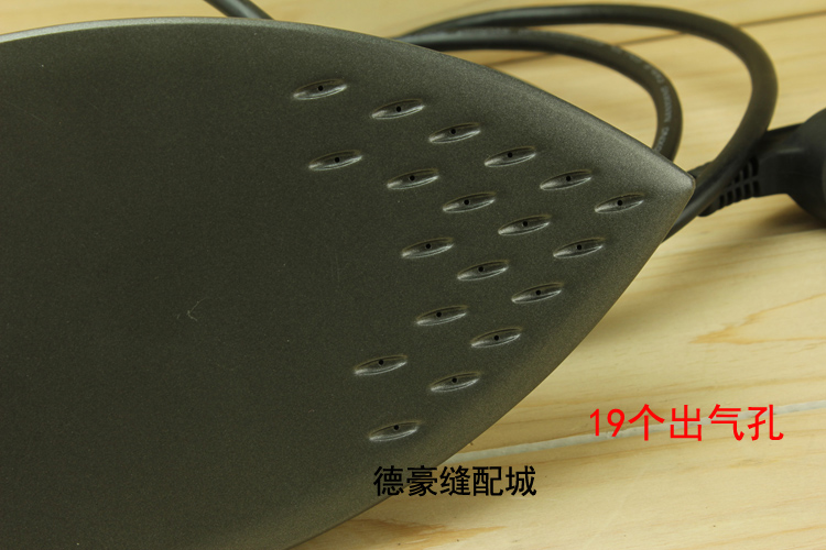 bàn ủi fagor	 Longtian 1300W chai công nghiệp chính hãng loại hơi nước nhà máy điện sắt khô lau nhà đặc biệt sắt - Điện sắt bàn là hơi nước philip gc514