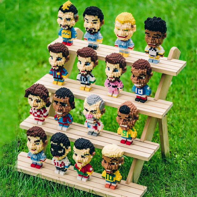 Football World Cup Star Merchandise: Cristiano Ronaldo, Neymar, Messi, Ronaldo Building Block Model Toys and Gifts