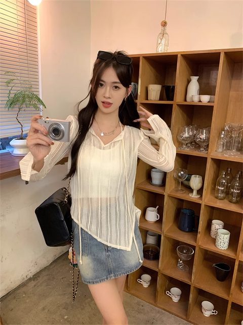 Pure lust style western style hot girl simple-sleeved long-neck V-necks thin straps hollow sun protection blouse sweater T-shirt top for women
