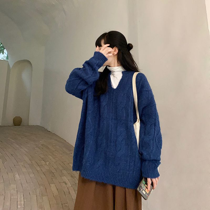 Sweater woman autumn and winter wear 2021 new Korean version V collar 100 lap loose Lazy Thickened Comeback Flower Knit Blouse