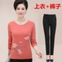 Phụ nữ trung niên mùa thu phù hợp với áo thun dài tay của mẹ Phụ nữ trung niên 40-50 tuổi kích thước lớn mùa xuân và mùa thu hai mảnh các kiểu áo voan tuổi trung niên