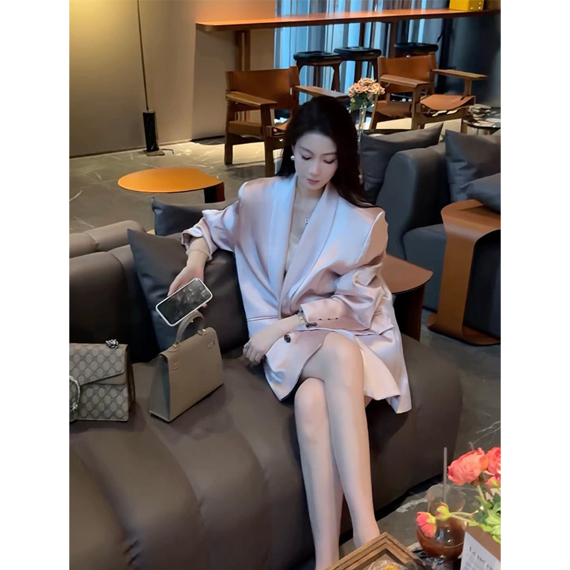 Trendy Pink Satin High-End Blazer for Women, 2025 Spring and Autumn New Casual Suit Jacket for Petite Figures