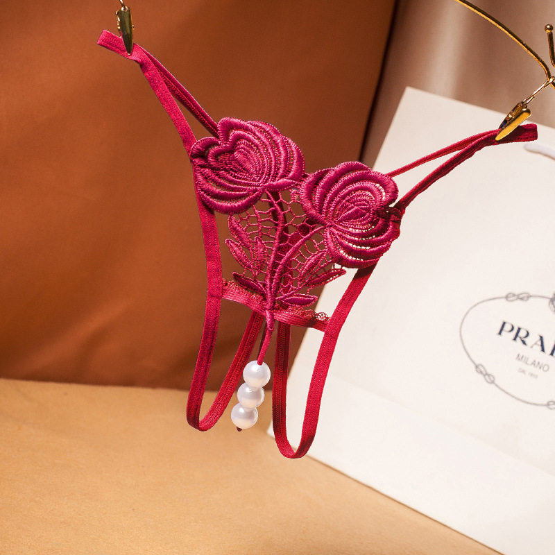 Lady hollowed-out embroidered open crotch pearl massage Tiny pants T-pants sexy seduction game women's underwear 2226-Taobao