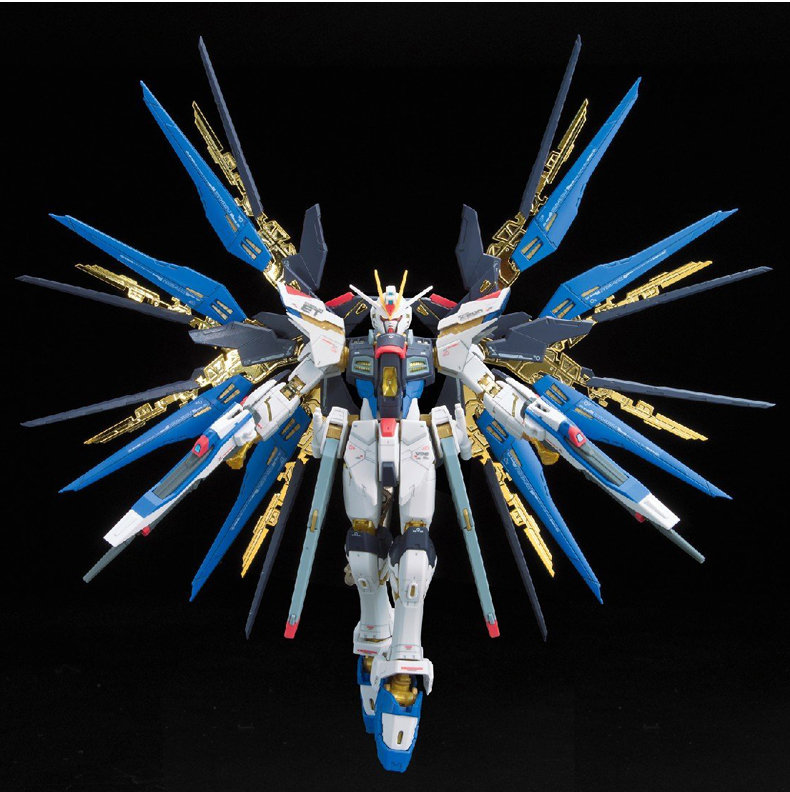 Mô hình lắp ráp Bandai Gundam RG 14 1/144 Strike Freedom Assault Free Gundam Gửi Light Wing - Gundam / Mech Model / Robot / Transformers 	mô hình robot người