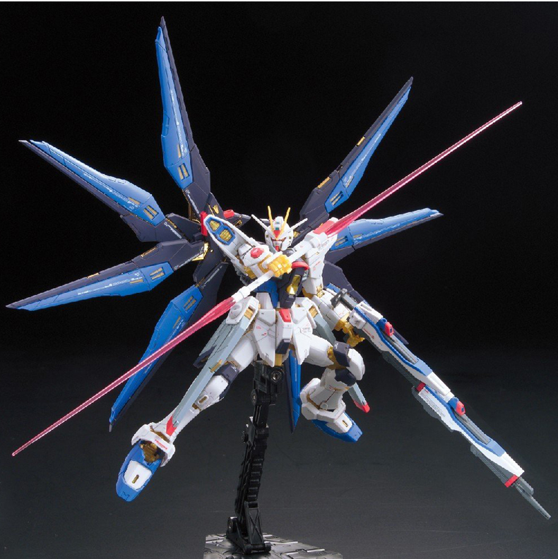 Mô hình lắp ráp Bandai Gundam RG 14 1/144 Strike Freedom Assault Free Gundam Gửi Light Wing - Gundam / Mech Model / Robot / Transformers 	mô hình robot người