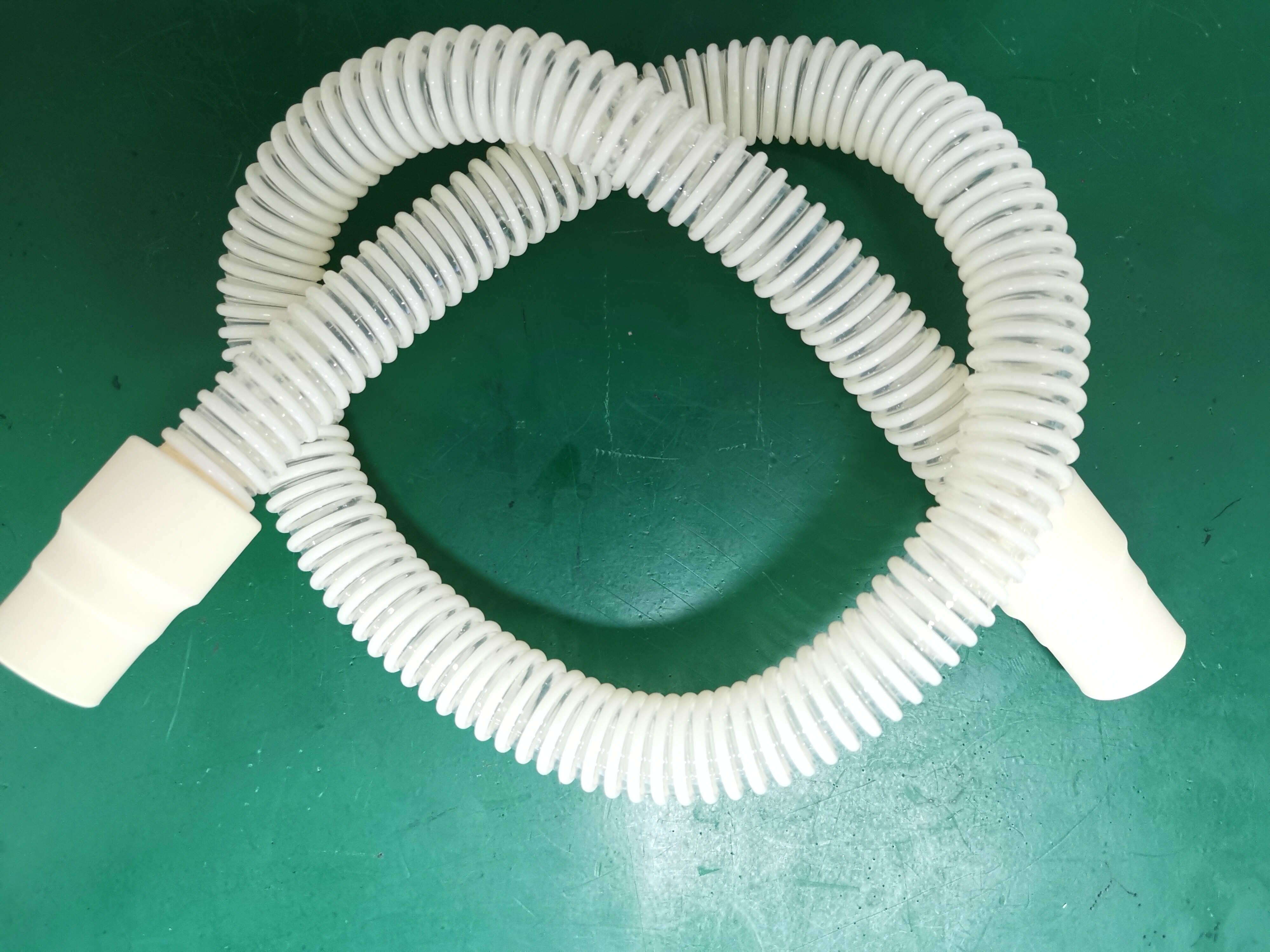 R409PLUS/R419 呼吸机耗材备件螺纹管-ID 22mm, L1.2m,