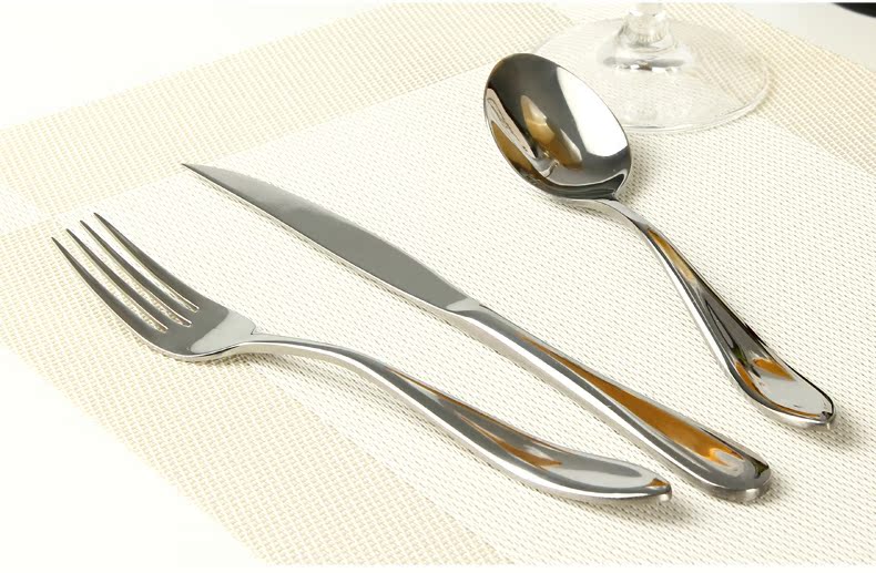 Stainless steel products to transport 】 【 upset three suit sets of western food steak knife and fork spoon, western - style food tableware