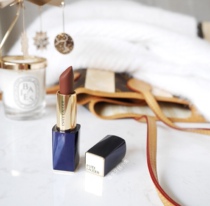 Sort of the bottom~~Estée Lauder admires the charm lipstick 557 567 420 333 528 213 532