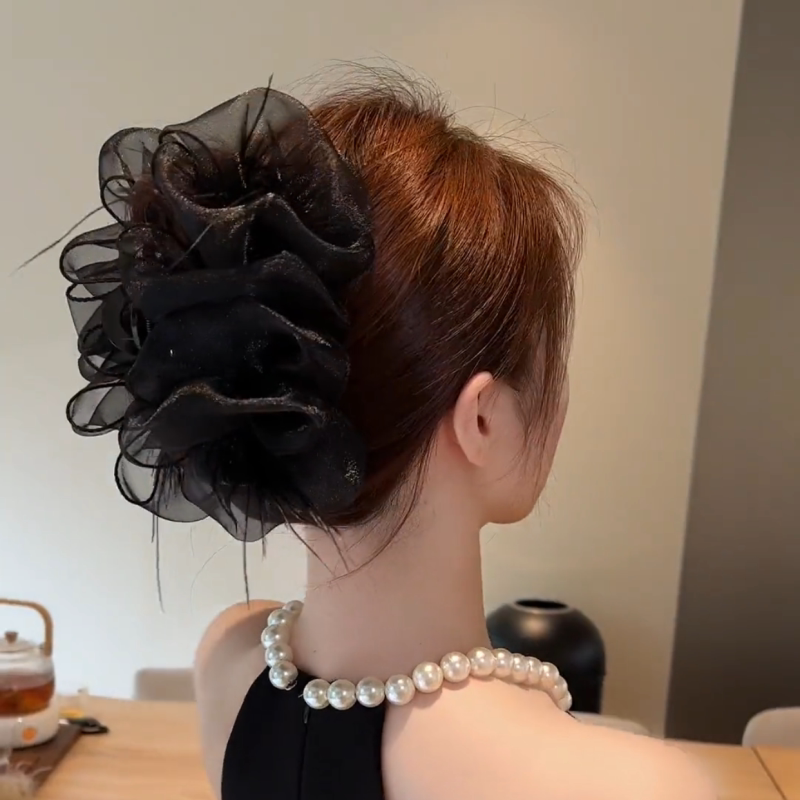 Black Feather Bubble Claw Clip with Bow, High-End Hairpin, Large Shark Clip for Updos, Hair Accessory That Enhances Volume Black Feather Bubble Claw Clip with Bow, High-End Hairpin, Large Shark Clip for Updos, Hair Accessory That Enhances Volume