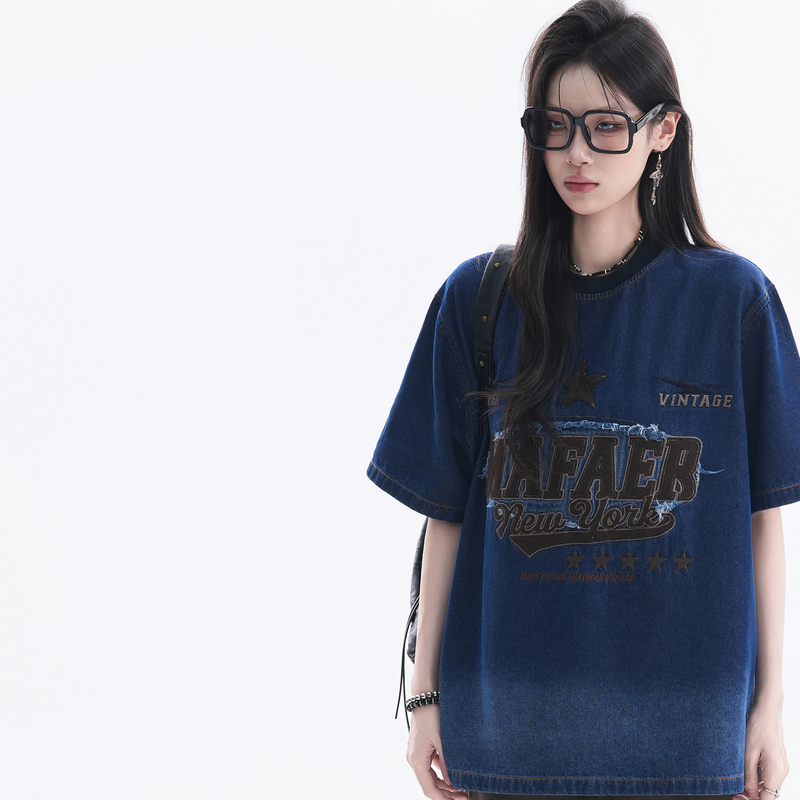 【Waste of Time】American-Style Amekaji Washed Denim Patchwork Embroidered Short-Sleeve T-Shirt for Women, Vintage Gradient Short-Sleeve Top