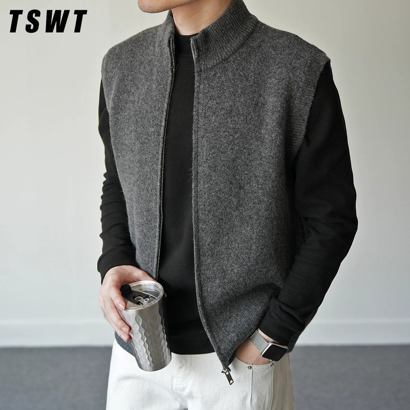 High-End Wool Blend Stand-Collar Knitted Vest for Men 2026 Autumn and Winter Retro Old Money Style Sleeveless Sweater Vest for Men