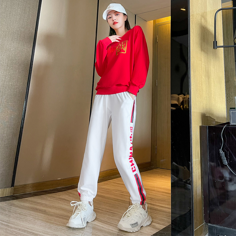 2021 Fashion Autumn Winter New Round Neckline National Tide Sportswear Women's Square Dance Slim sports suit The morning run Two sets