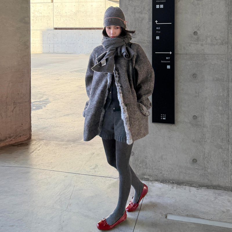 Light Gray Double-Sided Cashmere Outwear for Women 2026 Autumn and Winter New Korean Style High-End Rabbit Fur Stand-Up Collar Woolen Outwear for Women