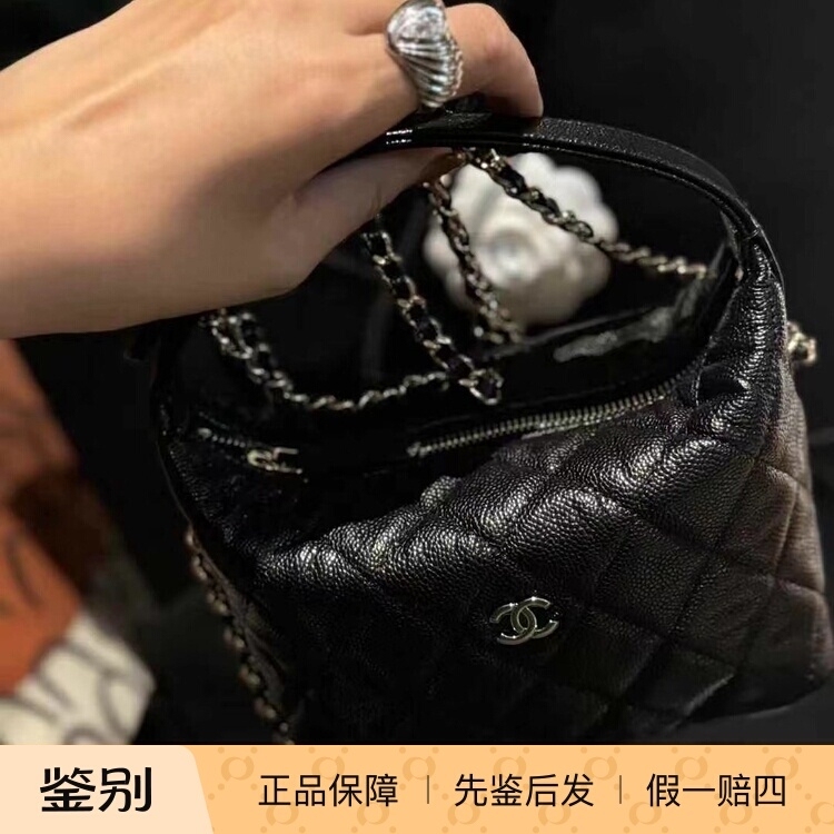 CHANEL 25C Black Gold Lychee Leather Lunch Box Bag Hobo Shoulder Handbag Crossbody Bag