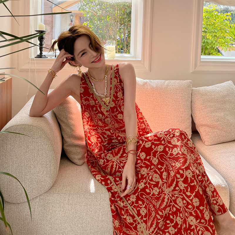 Silk Beach Vacation Red Floral Sleeveless Slimming Silk Dress Women's Summer Spaghetti Strap Long Dress Silk Beach Vacation Red Floral Sleeveless Slimming Silk Dress Women's Summer Spaghetti Strap Long Dress