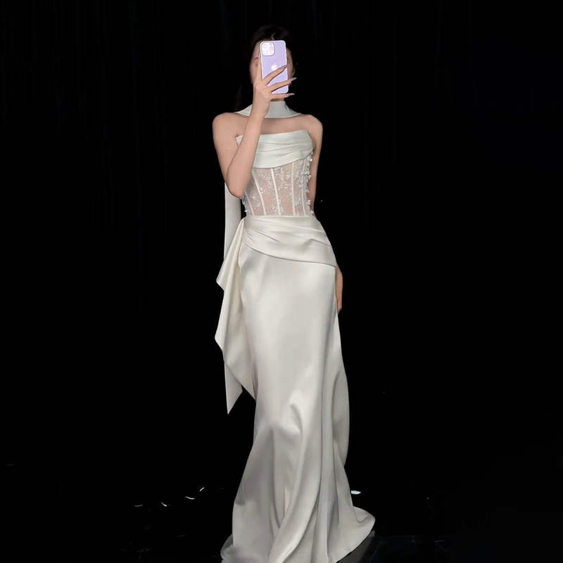 Strapless Vintage Light Wedding Dress, Elegant and Luxurious, High-End Lace Engagement Dress, White Fishtail Dress for Reception and Banquet Strapless Vintage Light Wedding Dress, Elegant and Luxurious, High-End Lace Engagement Dress, White Fishtail Dress for Reception and Banquet