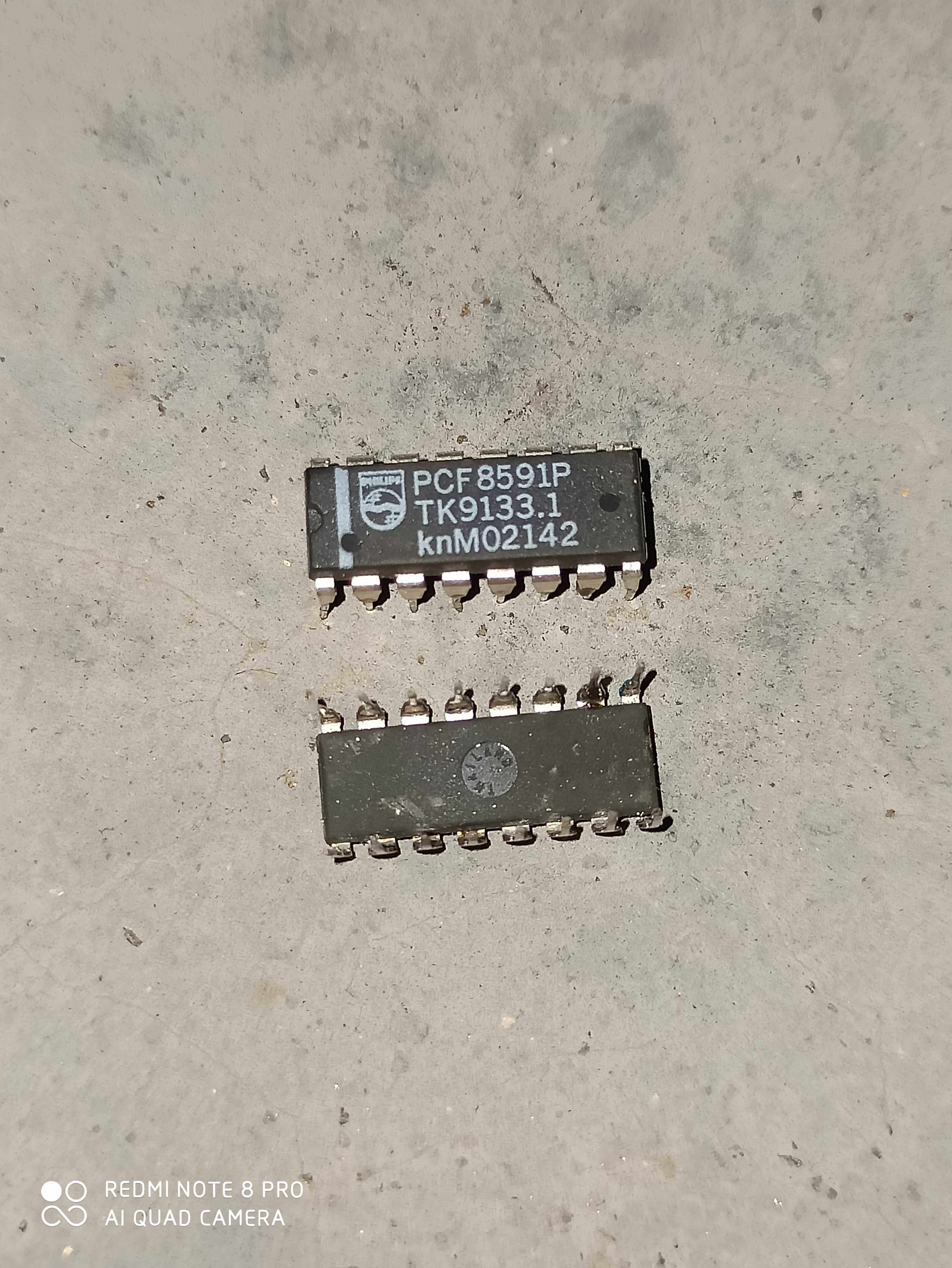 PCF8591P original imported machine cut chip direct plug DIP16 spot can be directly shot quality assurance