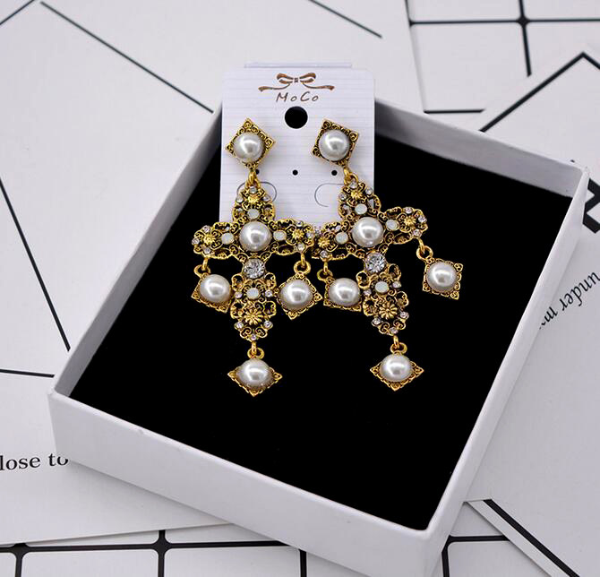 European And European Retro Baroque Pearl Pendant Cross Insert Diamond Earrings Pearl Ear Nail Bridal Accessories