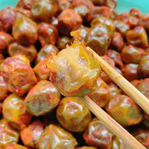 Snacks for pregnant women: Spicy jujube grains for appetizer and digestion. Hunan local specialty farmhouse handmade jujube grains canned with skin.