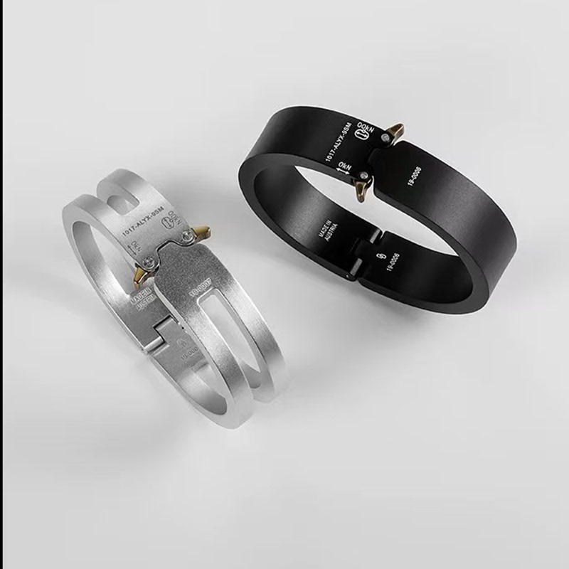 Titanium Steel Bracelet for Men, Creative Hip-Hop Jewelry, Functional Style, Trendy, Simple, Versatile, Space Aluminum, Personalized Bracelet