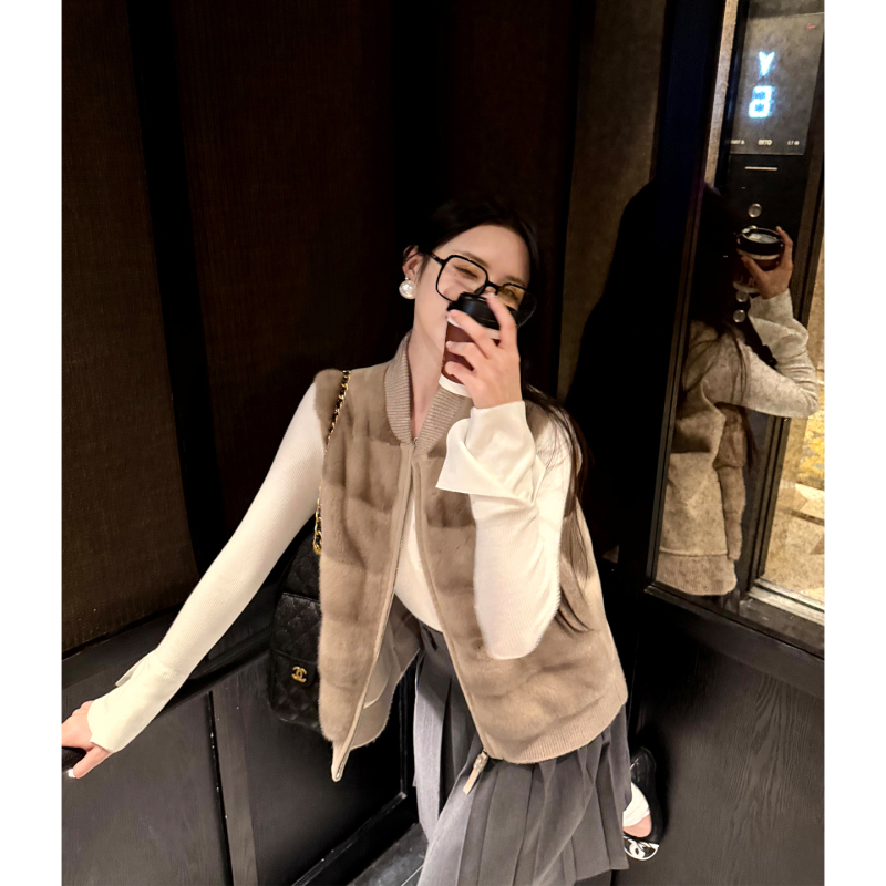 Sanwanwan 2026 New Imported Velvet Mink Vest Sleeveless Whole Mink Vest Mink Fur Coat for Women Sanwanwan 2026 New Imported Velvet Mink Vest Sleeveless Whole Mink Vest Mink Fur Coat for Women