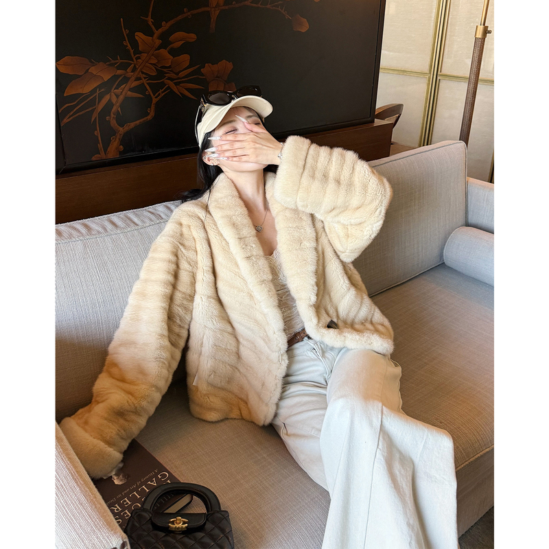 Three Nights New Model High-Quality Imported Velvet Mink Fur Coat Full Mink Fur Jacket for Women Three Nights New Model High-Quality Imported Velvet Mink Fur Coat Full Mink Fur Jacket for Women
