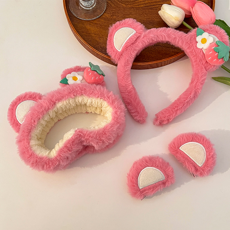 images 6:Strawberry-cute cute bear shampooed female swutter mask beam hair band 2022 new red hair card