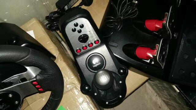 Руль 罗技logitechg27／g29／g920／g25游戏方向盘