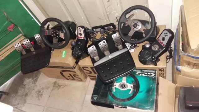 Руль 罗技logitechg27／g29／g920／g25游戏方向盘