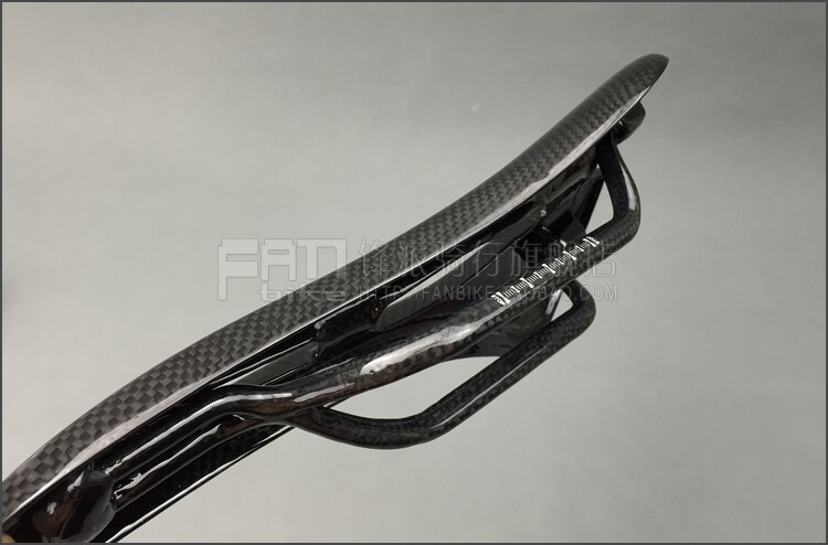 Selle de vélo cyclisme sur route - Ref 2350005 Image 57