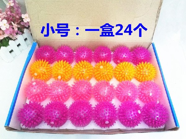 Pet flash ball cat dog vocal play cat cat dog glow pinball không độc silicone mềm bóng gai thú cưng đồ dùng cho mèo