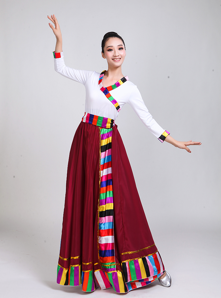 Xiaofei Cai Tây Tạng nhảy một nửa váy đu quay hiệu suất váy thực hành quần áo thực hành quần áo phù hợp với Tây Tạng thực hành váy nữ - Váy chân váy bò
