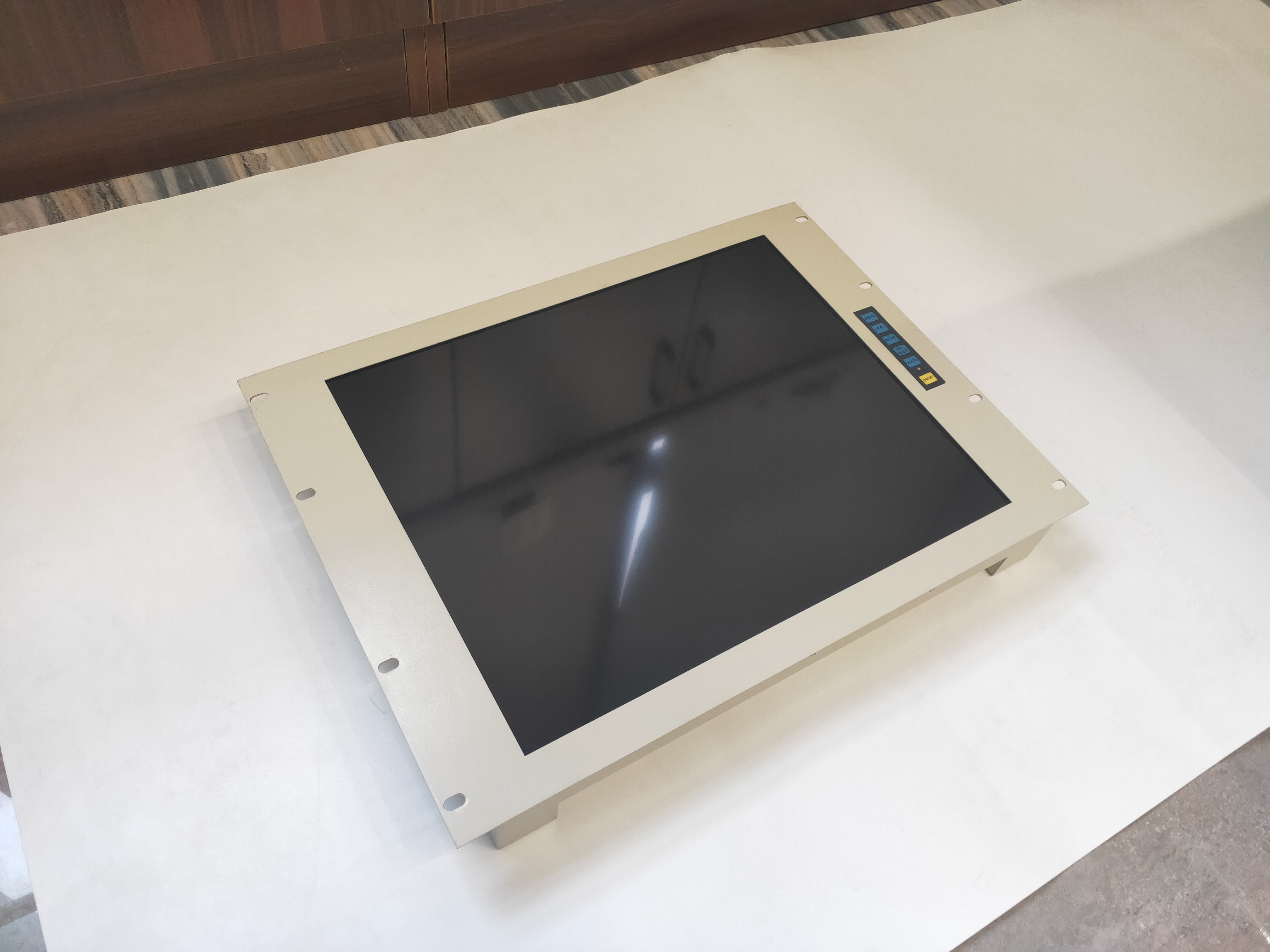 19 Inch Shelves Industrial Display LCD Screen VGA DVI HDMI Steel Panel Spot Original Factory Touch