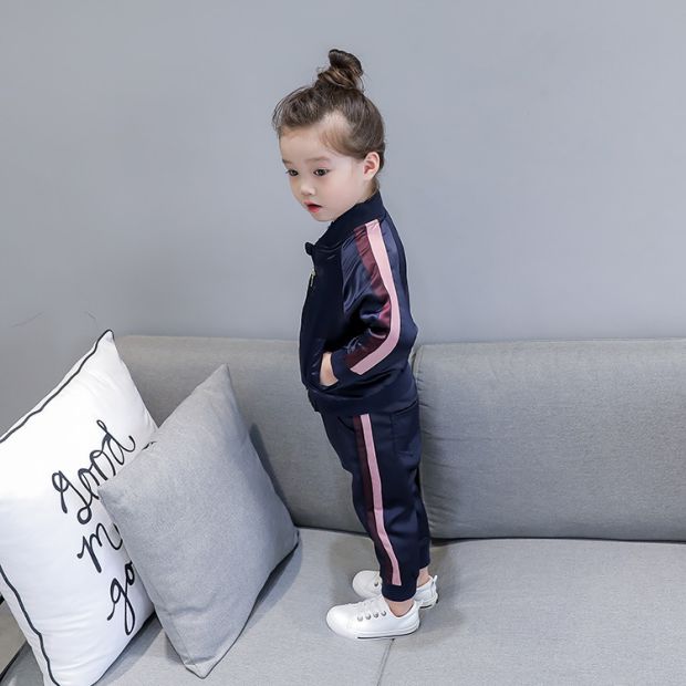 Bộ đồ cho bé gái mùa thu 2018 mới dành cho trẻ em quần áo thể thao mùa thu thoáng khí phiên bản Hàn Quốc của hai bộ thủy triều đồ trẻ em