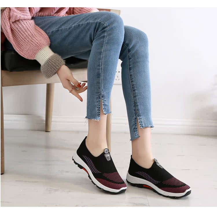 Xuân 2018 mới và giày vải Bắc Kinh cũ mới dành cho nữ thể thao và giải trí bằng phẳng đế thấp đế mềm không trơn trượt giày dép juno