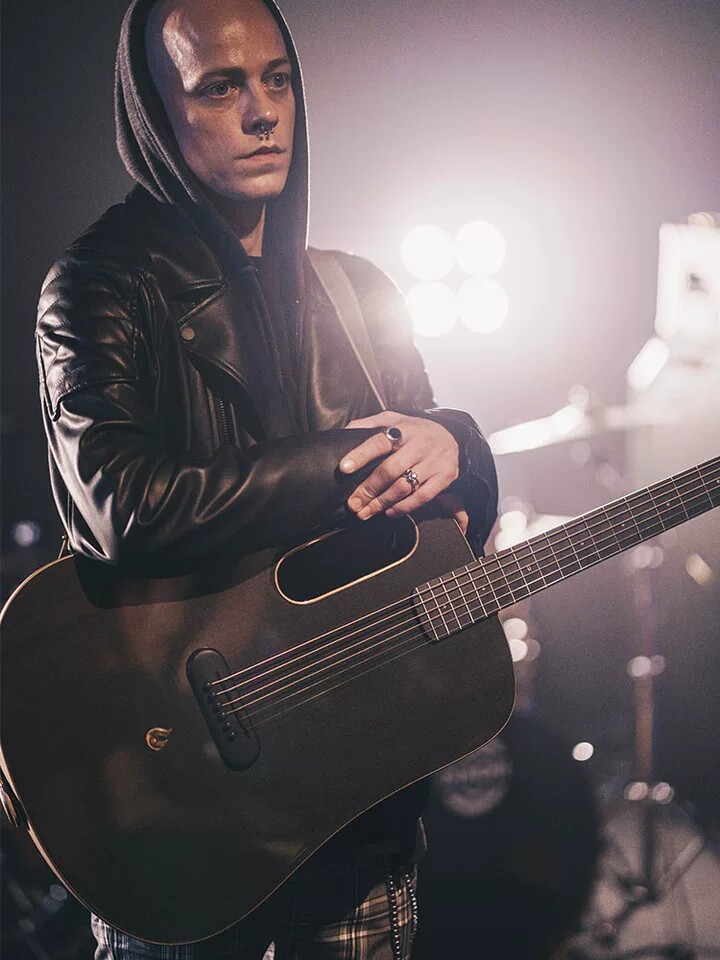 (Qinlu musical instrument) LAVA ME2 ME PRO LAVA U carbon fiber 36 inch ballad plus vibration electric box guitar