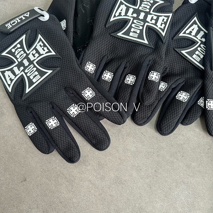 world.taobao.com: Alice Hollywood Cross Logo Motorcycle Gloves