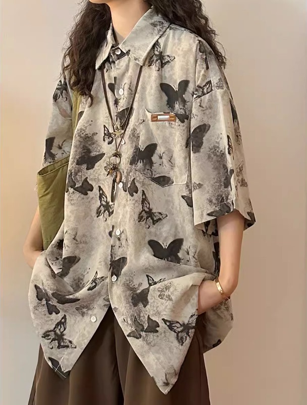 American Retro Full-Print Butterfly Short-Sleeve Shirt for Men and Women, Loose Casual Design, Niche Summer Half-Sleeve Top, Trendy