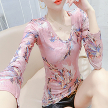 V-neck base shirt Womens European station Autumn new top thin T-shirt tight long-sleeved high-grade sexy foreign style shirt