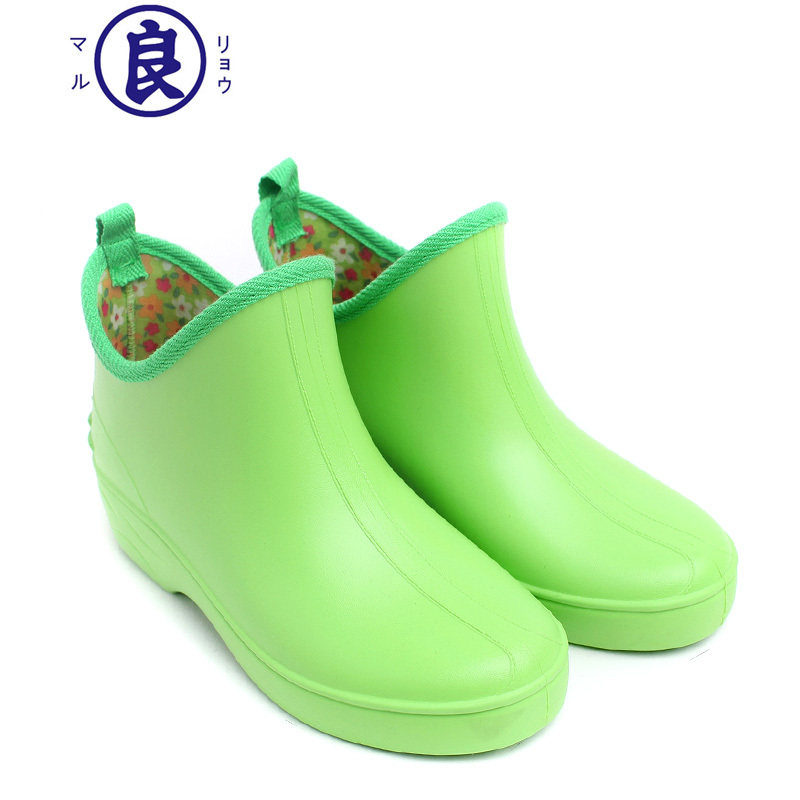 Good Rain Shoes Women Rain Boots Short Barrel Japan Made Water Shoes Integrated Forming Warm Non-slip Cover Shoes Short Drum Water Boots Rubber Shoes