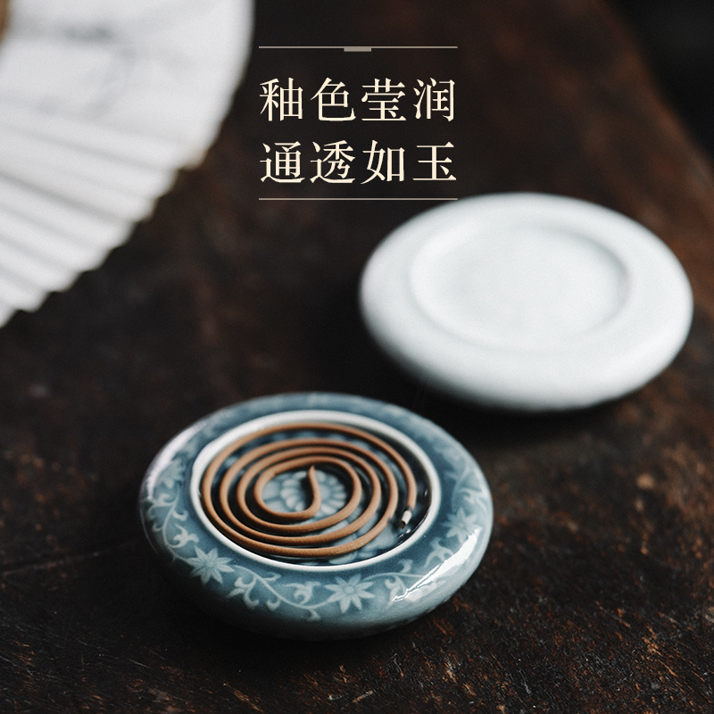 Cloud cover art of jingdezhen hand - carved buy blue glaze glass cover is put value frame play kung fu tea tea accessories