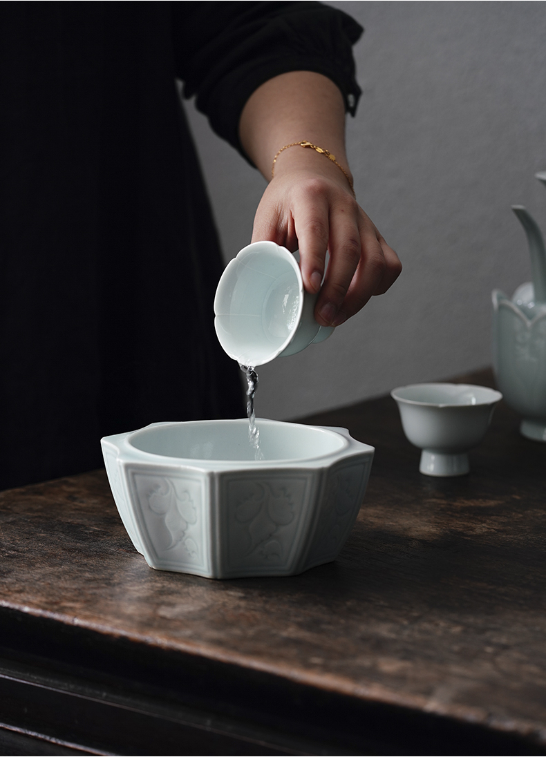 Art of jingdezhen imitation song dynasty style typeface of cloud shadow blue all hand carved kung fu tea tea to wash in hot water writing brush washer cylinder accessories