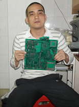 A dragon service of circuit board decryption to make board welding SMT patch debugging product clone