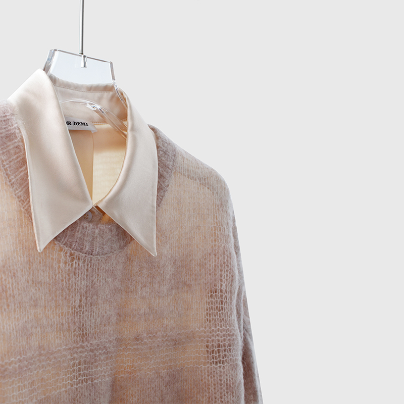Layered Wear for Autumn: Pink Silk Satin Shirt/Mohair Knit Sweater, Loose, Soft, and Lazy-Style Sweater Set Layered Wear for Autumn: Pink Silk Satin Shirt/Mohair Knit Sweater, Loose, Soft, and Lazy-Style Sweater Set