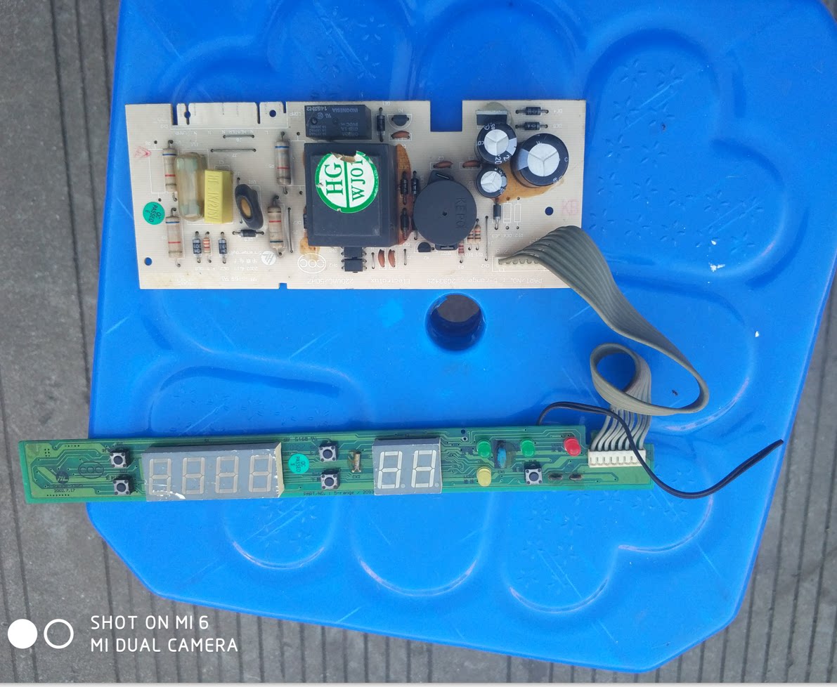 Elettrolux refrigerator BCD-215F motherboard display panel 2093429