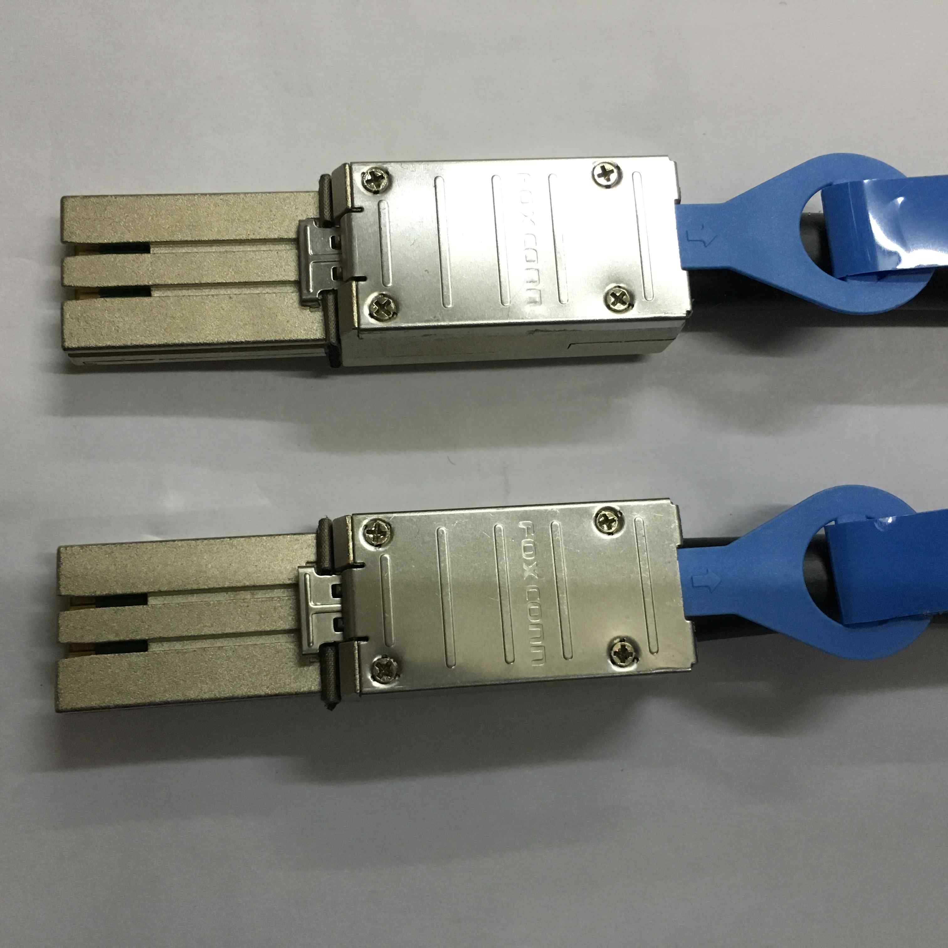 IBM SAS cable SFF8088 SFF8088 6M new