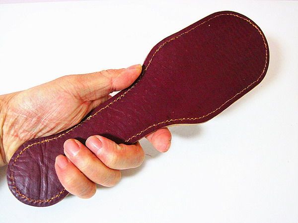 Boston hand - made bull skin defense leather pat Lychi leather change wallet EDC body - defense massage shot SP tool