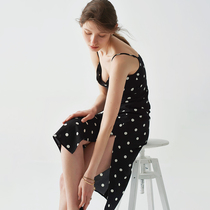 Aozhi French polo point sling dress female summer 2021 New Spring Hepburn wind irregular split skirt